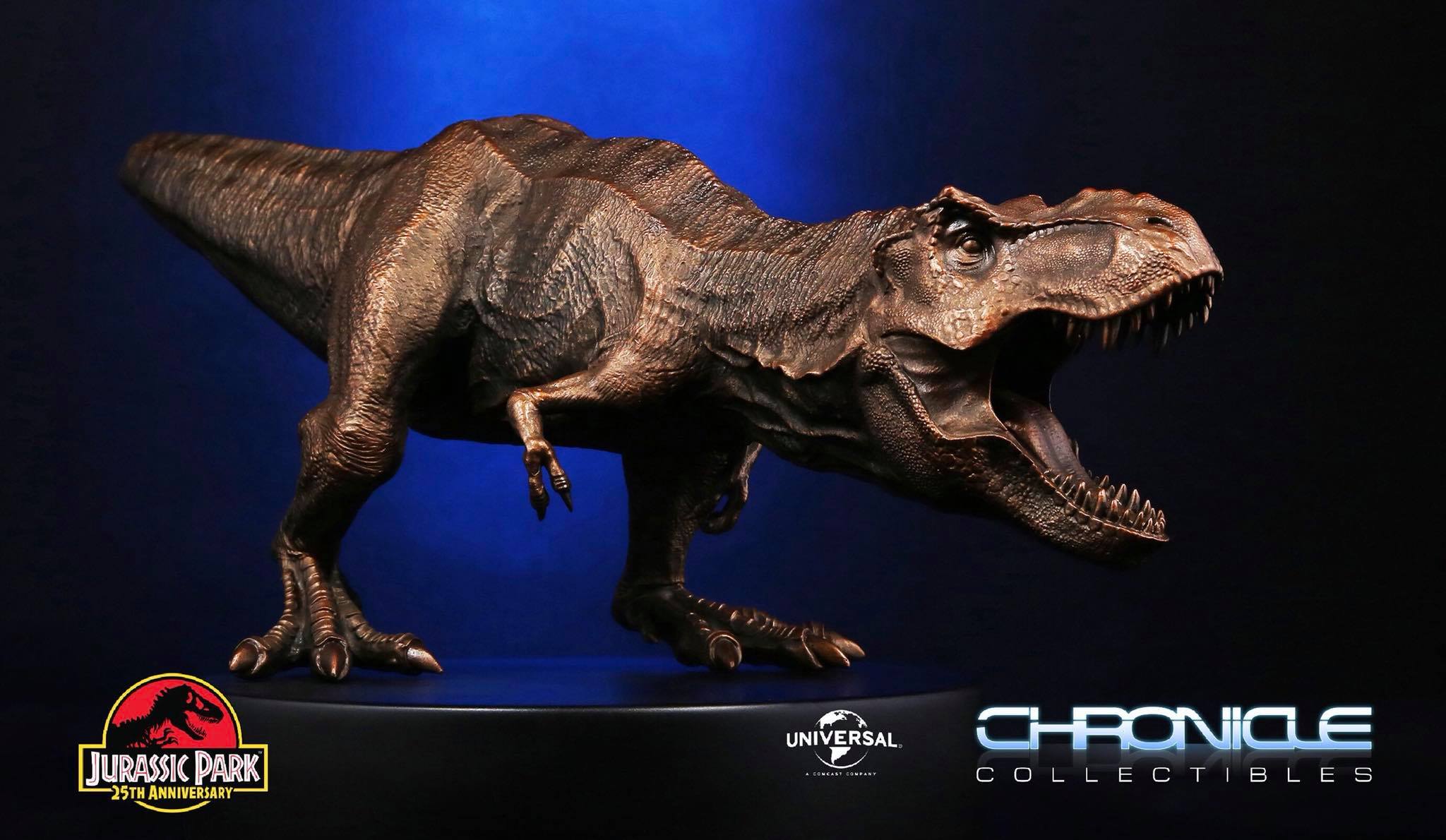 DINO DREAM Velociraptor /& Trex faux bronze set