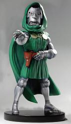 Marvel Classic XL Head Knocker Wackelkopf-Figur Dr. Doom 23 cm