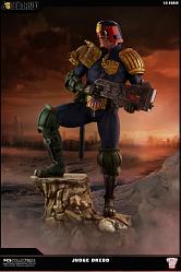 2000AD Judge Dredd: Judge Dredd 1:3 Scale Statue