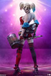 DC Comics: Harley Quinn Hell on Wheels Premium Statue