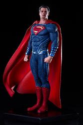 Batman v Superman Dawn of Justice Statue 1/10 Superman 19 cm