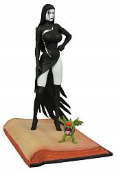 Tarot Witch of the Black Rose Femme Fatales PVC Statue Raven Hex