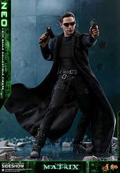 The Matrix: Neo 1:6 Scale Figure