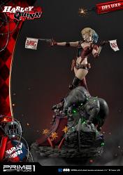 DC Comics: Suicide Squad - Deluxe Harley Quinn Statue with LED l