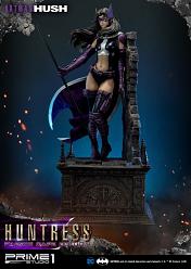 DC Comics: Batman Hush - Huntress with Fabric Cape 1:3 Scale Sta