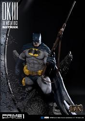 DC Comics: The Dark Knight 3 - The Master Race - Deluxe Batman S