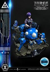 Ghost in the Shell: SAC_2045 - Motoko Kusanagi and Tachikoma Bon