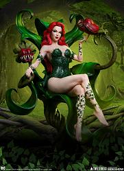 DC Comics: Poison Ivy Maquette