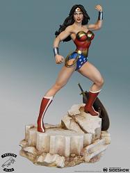 DC Comics: Super Powers Wonder Woman Maquette