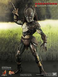 Falconer Predator Collectible Figure Hot Toys