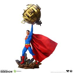DC Comics: Superman 1:6 Scale Statue