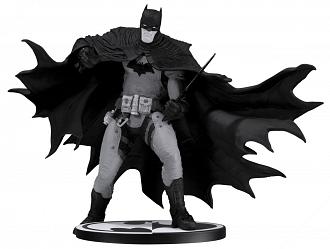 Batman Black & White Statue Rafael Grampa 18 cm