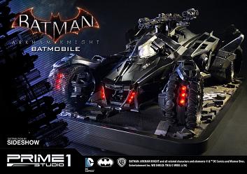 Arkham Knight: Batmobile Polystone Diorama