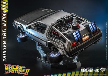 Back to the Future 2: DeLorean Time Machine 1:6 Scale Figure
