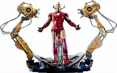 Marvel: Iron Man 2 - Iron Man Mark IV with Suit-Up Gantry 1:4 Sc