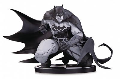 DC Comics: Batman Black and White Statue by Joe Madureira