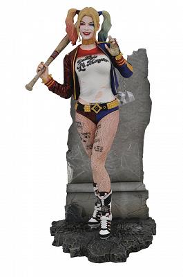 DC Comics Gallery: Suicide Squad - Harley Quinn PVC Statue