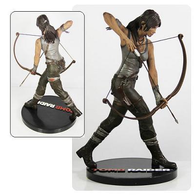 Tomb Raider Lara Croft 9-Inch Statue