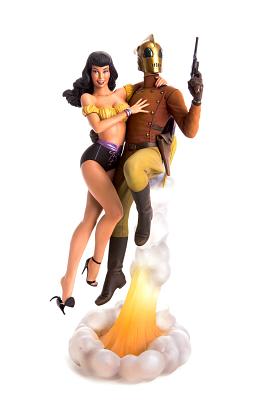 Rocketeer: Rocketeer and Betty Statue