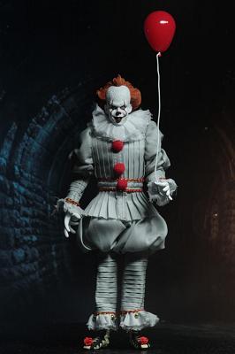IT: Pennywise - 8 inch Scale Clothed Action Figure