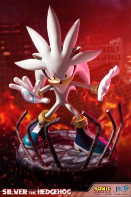Sonic the Hedgehog: Silver Statue