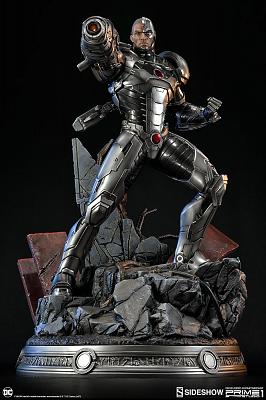 DC Comics: Justice League New 52 - Cyborg Statue