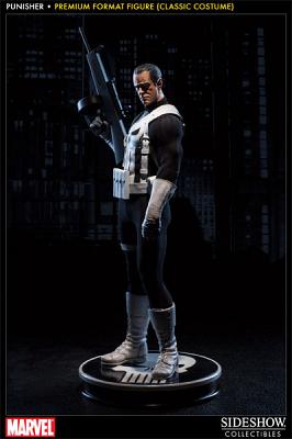 Punisher Premium Format Figure (Classic Costume)