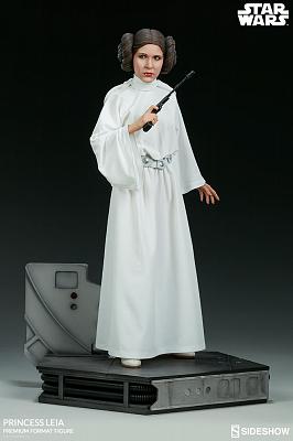 Star Wars: A New Hope - Princess Leia Premium Statue