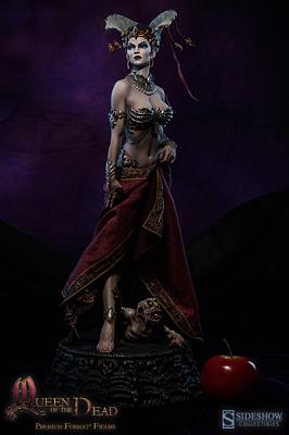 Queen of the Dead: Court of the Dead Premium Format Figure