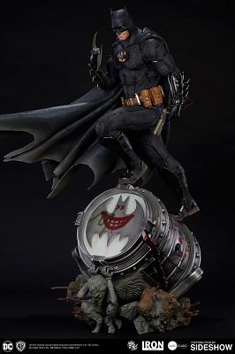 DC Comics: Batman Black Edition - Prime scale Statue
