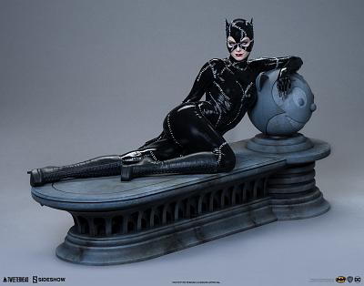 DC Comics: Catwoman 1:4 Scale Maquette