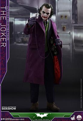 DC Comics: The Dark Knight - Joker 1:4 scale figure