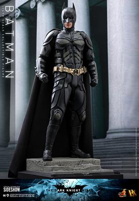DC Comics: The Dark Knight Rises - Batman 1:6 Scale Figure