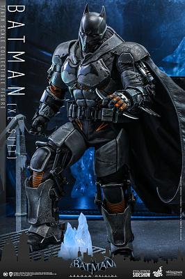 DC Comics: Batman Arkham Origins - Batman XE Suit 1:6 Scale Figu