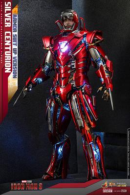 Marvel: Iron Man 3 - Silver Centurion Armor Suit Up Version 1:6 