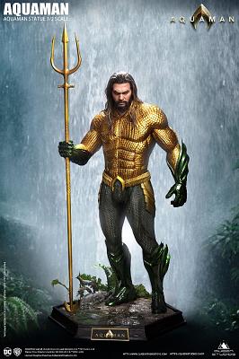 DC Comics: Aquaman 1:2 Scale Statue