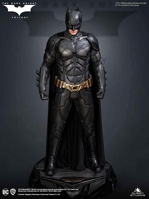 DC Comics: The Dark Knight -Deluxe Batman 1:3 Scale Statue