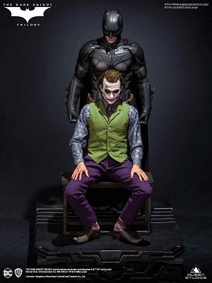 DC Comics: The Dark Knight - Extended Base for Batman and Joker 