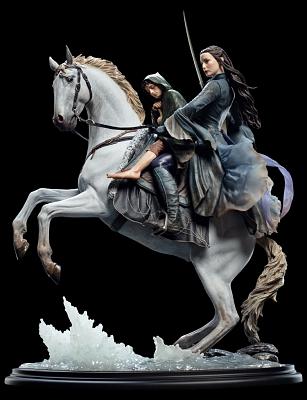 The Lord of the Rings: Arwen and Frodo on Asfaloth Statue