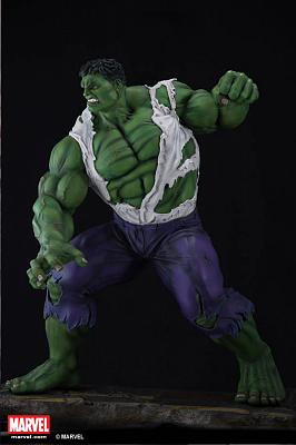 The Incredible Hulk 1:4 Statue