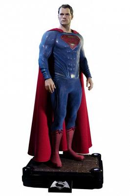 Batman v Superman Dawn of Justice 1/2 Statue Superman 106 cm