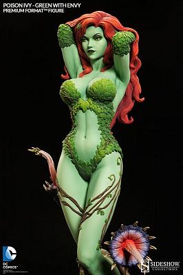 Poison Ivy Premium Forma Figure by Sideshow Collectibles Green w