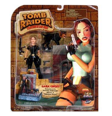 Lara Croft in Black Suit w/ Doberman Action Figure Set