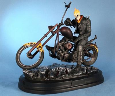 Marvel Statue Ghost Rider on Motorcycle 23 cm