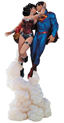 DC Comics Statue Superman & Wonder Woman The Kiss 36 cm