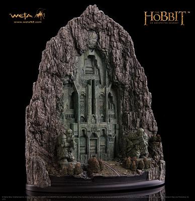 Der Hobbit Eine unerwartete Reise Statue Tor zum Erebor 27 cm