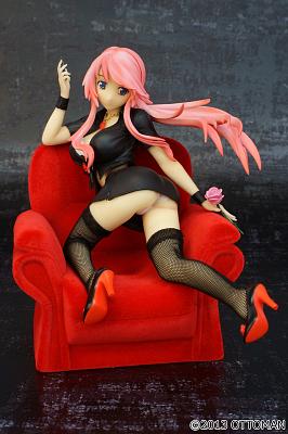 Daydream Collection Vol. 5 Statue 1/6 My Boss Rose Red Sofa Vers