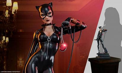 DC Comics: Catwoman Premium 1:4 Scale Statue