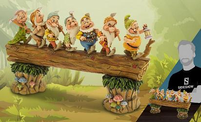 Disney: Seven Dwarfs Masterpiece Statue
