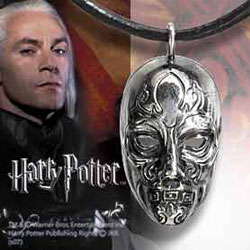 Harry Potter Anhaenger mit Kette Lucius Malfoys Todesser Maske | HELDENSHOP